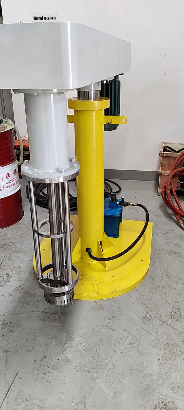 &Eacute;mulsifiant homog&eacute;n&eacute;isant &agrave; haut cisaillement &agrave; levage hydraulique