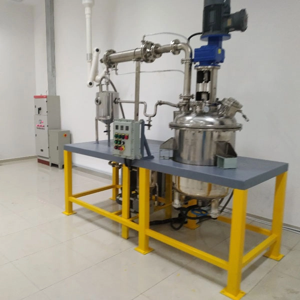 R&eacute;acteurs &agrave; r&eacute;sine en acier inoxydable de 100 litres